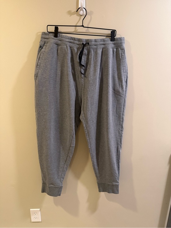 Tommy John Other - Tommy John Heather Gray Drawstring Joggers